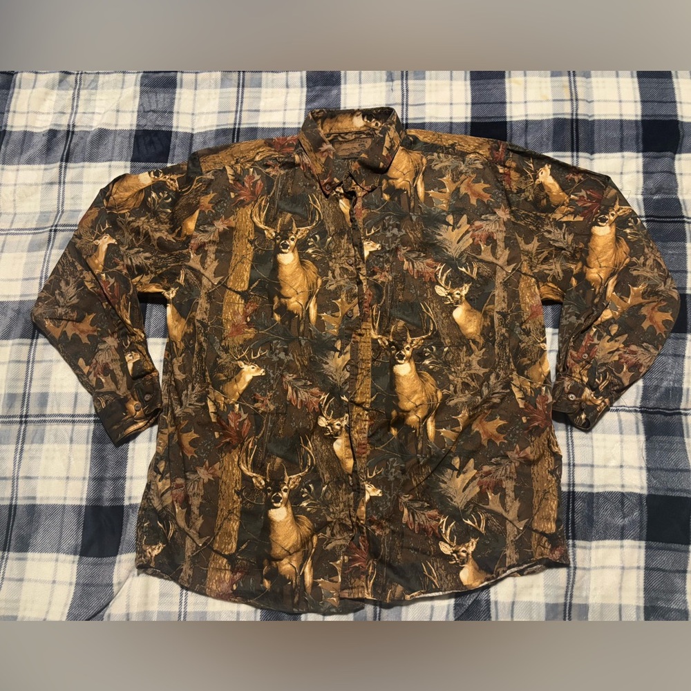 Vintage Bluff Creek Outfitters Old Long Sleeve Button Down Deer In Woods Graphic